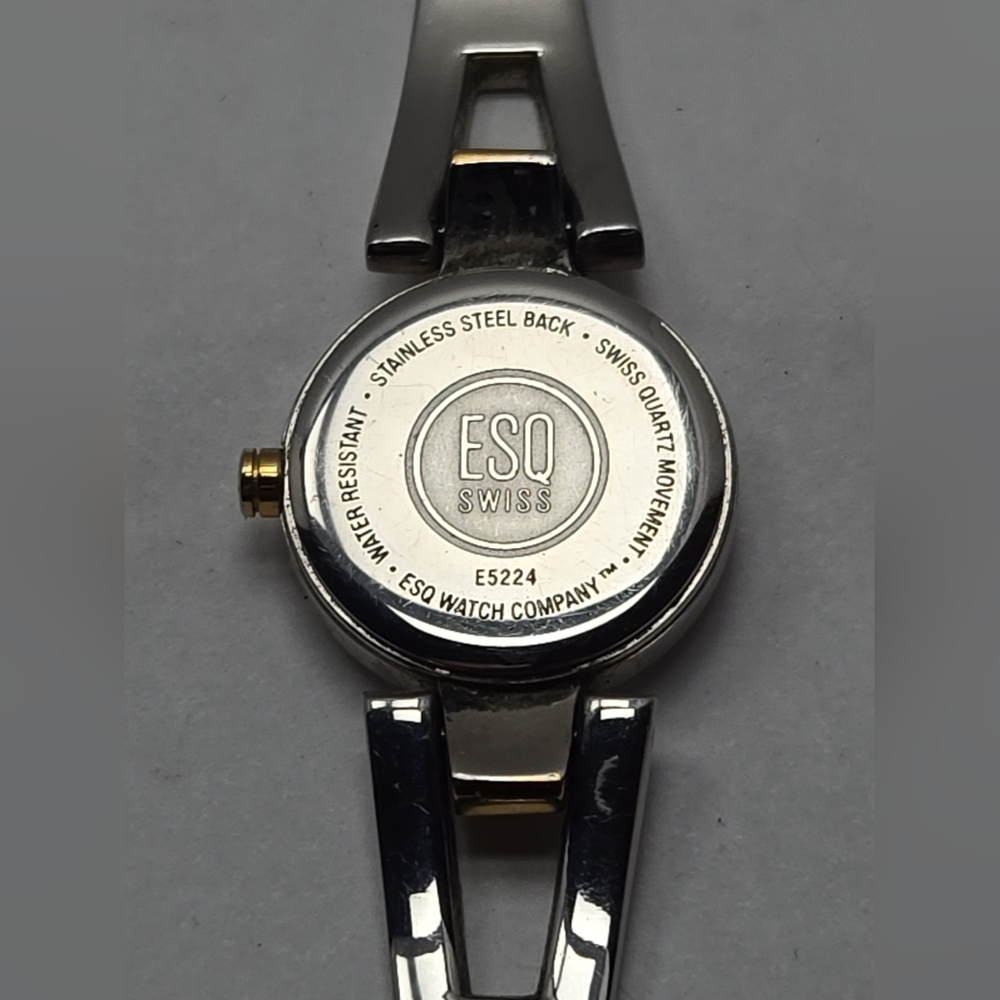 Womens ESQ Swiss By Movado Watch Gold Silver Two Toned E5224 New Battery Dainty - Picture 8 of 8